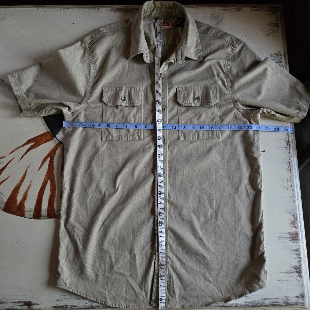 Wrangler Tan Short Sleeve Button Front Casual Shirt Size Medium - Picture 7 of 11